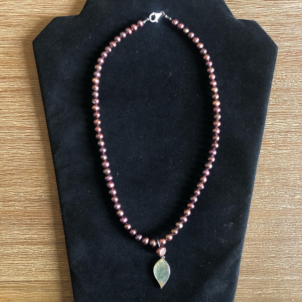 Necklace - Picture 2 of 8